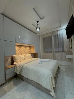 Cozy 2 Bedroom Apartment Near Marjane Peaceful